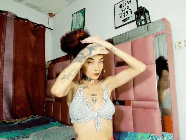 Live sex webcam photo for cianagirl #272809623