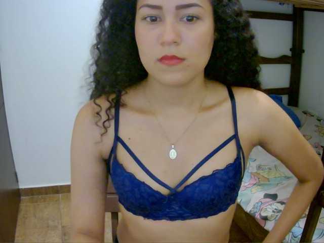 Live sex webcam photo for cindy-sweetie #272168381