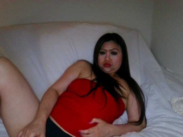 Live sex webcam photo for cindyvong #288292295