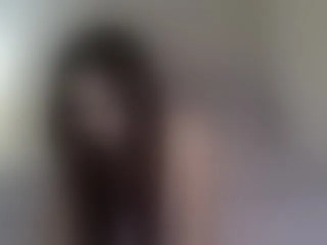 Live sex webcam photo for cindyvong #293799989
