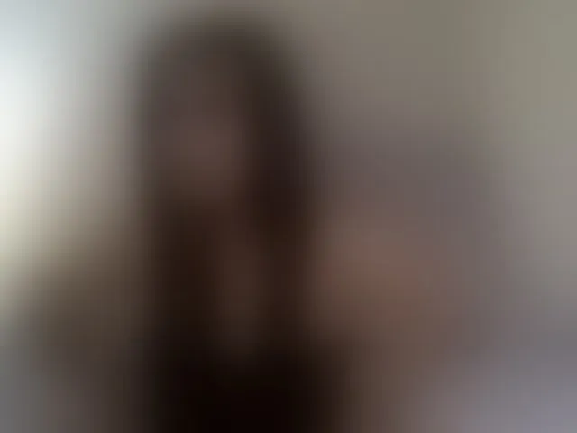 Live sex webcam photo for cindyvong #293934682