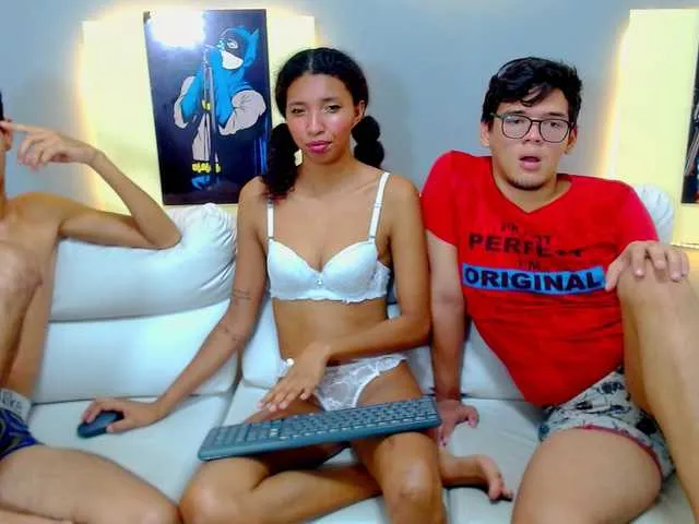 Live sex webcam photo for cinnamonxhot #274112706