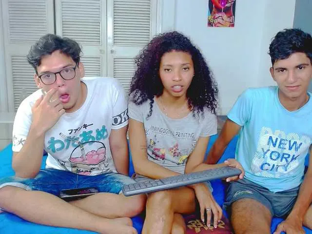 Live sex webcam photo for cinnamonxhot #274316593