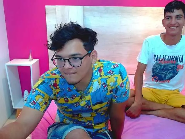 Live sex webcam photo for cinnamonxhot #274336306