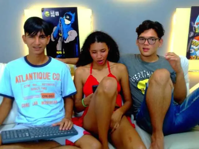 Live sex webcam photo for cinnamonxhot #274633919