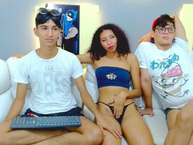 Live sex webcam photo for cinnamonxhot #274709823