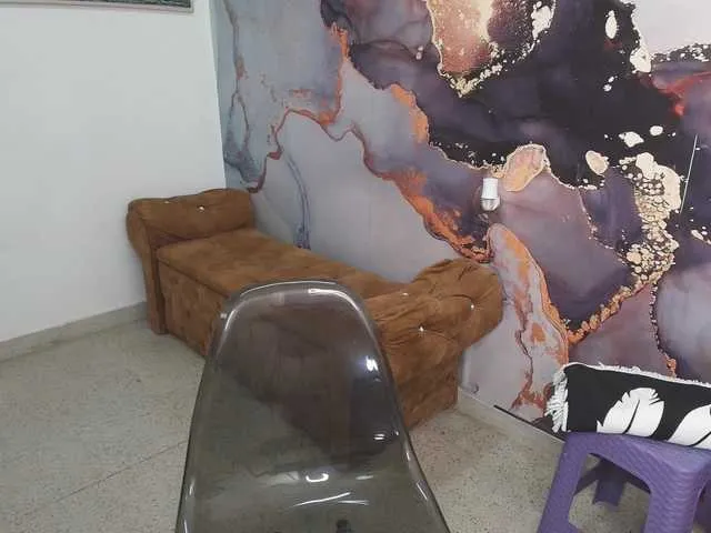 Live sex webcam photo for cintia-greyx #290600290