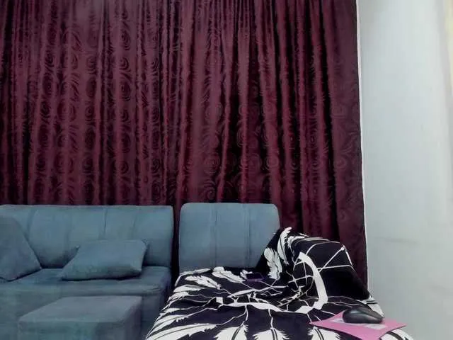 Live sex webcam photo for cintia-greyx #291175292