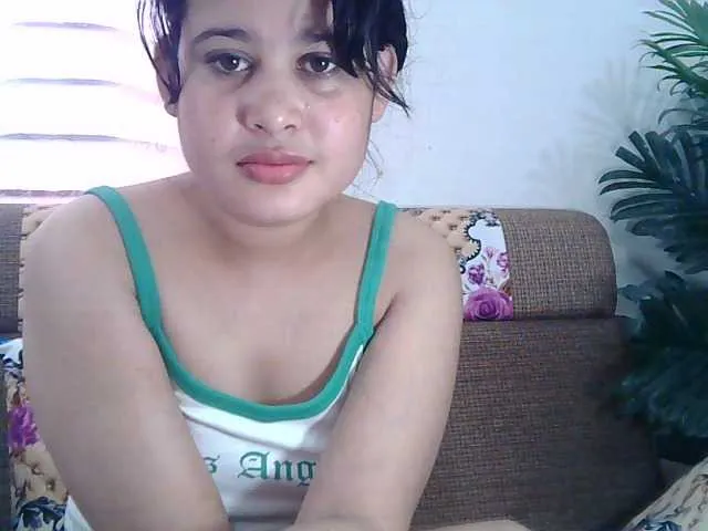 Live sex webcam photo for cistan01 #276737213