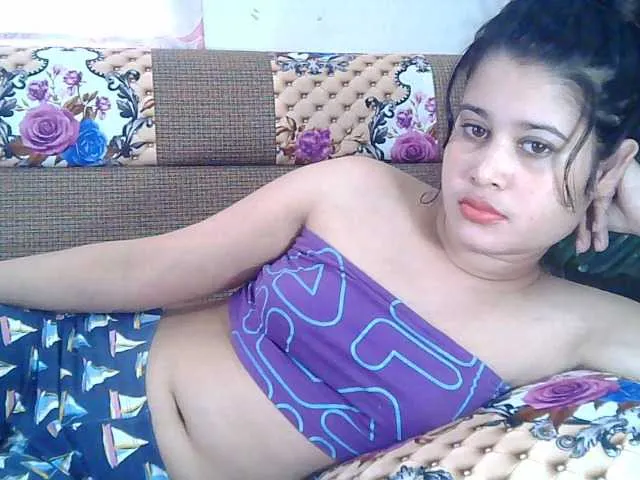 Live sex webcam photo for cistan01 #276743021