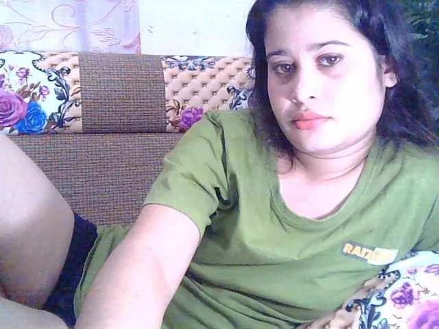 Live sex webcam photo for cistan01 #276782037