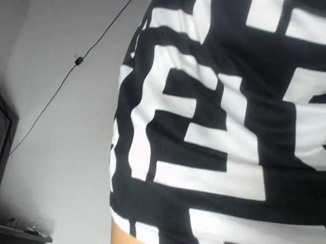 Live sex webcam photo for claireswan #271737393