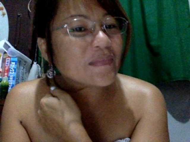 Live sex webcam photo for classygirl #272680388