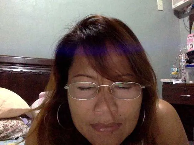 Live sex webcam photo for classygirl #273047060