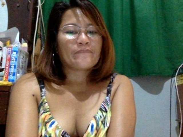 Live sex webcam photo for classygirl #273169279