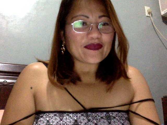 Live sex webcam photo for classygirl #273967869