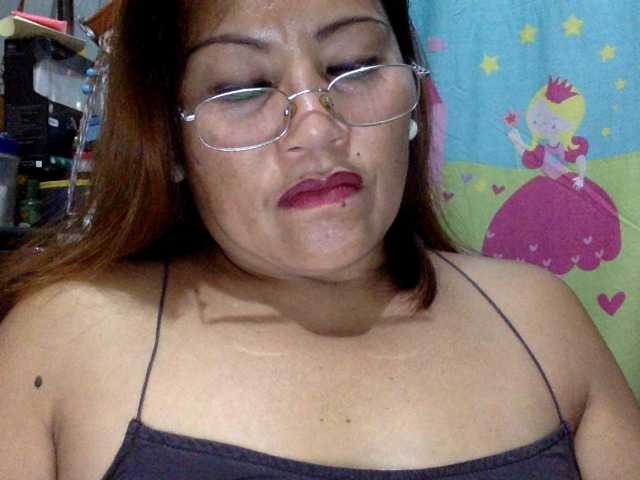 Live sex webcam photo for classygirl #273976563