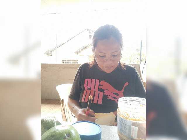 Live sex webcam photo for classygirl #274218237