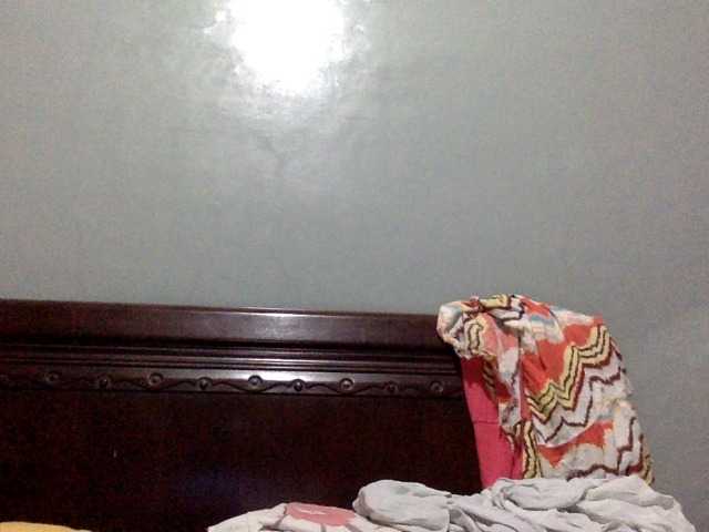 Live sex webcam photo for classygirl #274624955