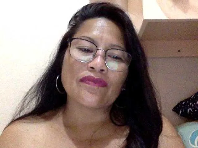 Live sex webcam photo for classygirl #276347908