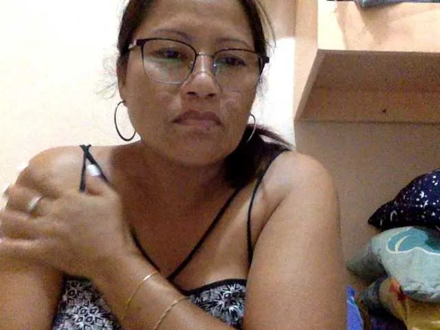 Live sex webcam photo for classygirl #276466795