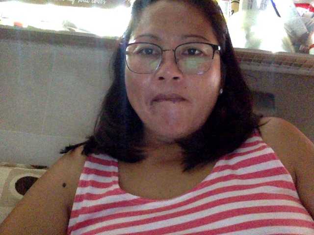 Live sex webcam photo for classygirl #277144219