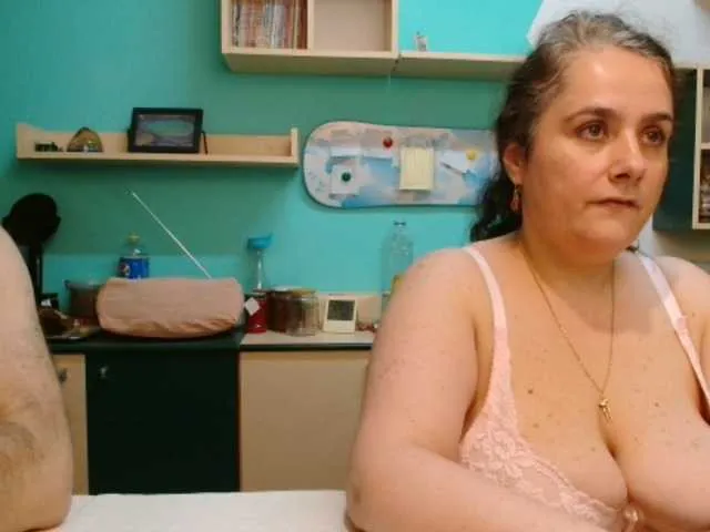 Live sex webcam photo for claudia4sammy #274509057