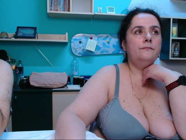 Live sex webcam photo for claudia4sammy #276118856