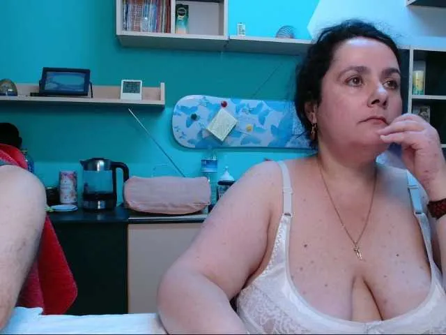 Live sex webcam photo for claudia4sammy #276493516