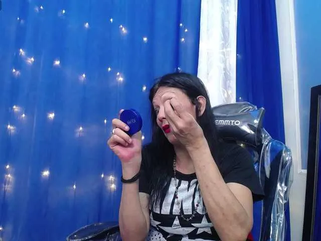 Live sex webcam photo for cleopatraTran #278223522
