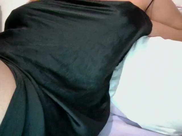 Live sex webcam photo for cleopatre #273523710