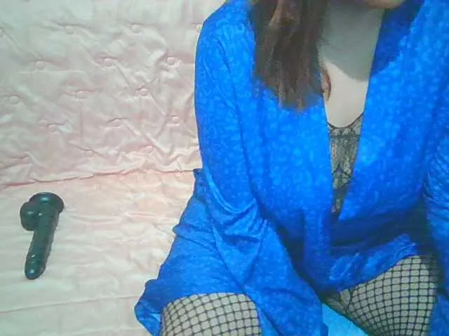 Live sex webcam photo for cleopatre #277188426