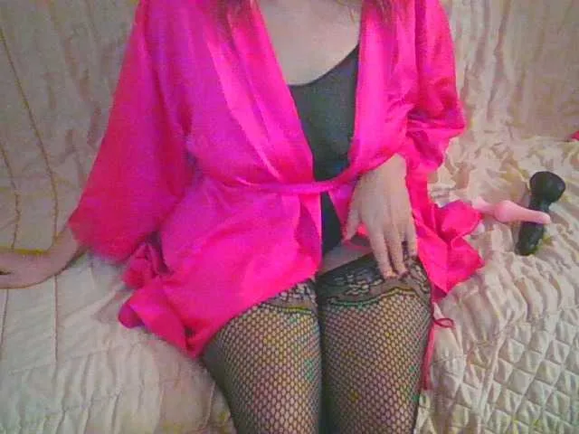 Live sex webcam photo for cleopatre #290276771