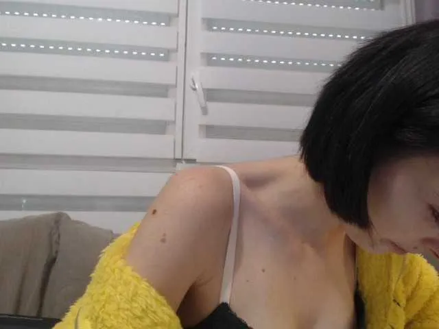 Live sex webcam photo for cleophee #287942457