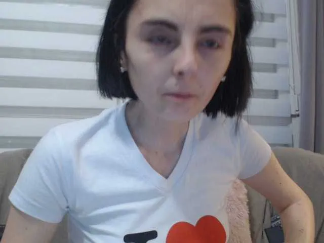 Live sex webcam photo for cleophee #287942458