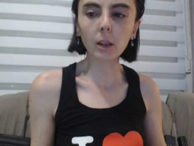 Live sex webcam photo for cleophee #287942472