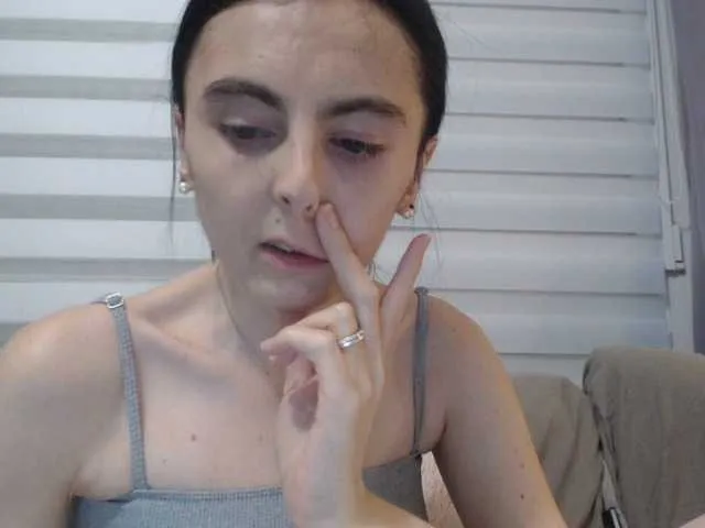 Live sex webcam photo for cleophee #287942525