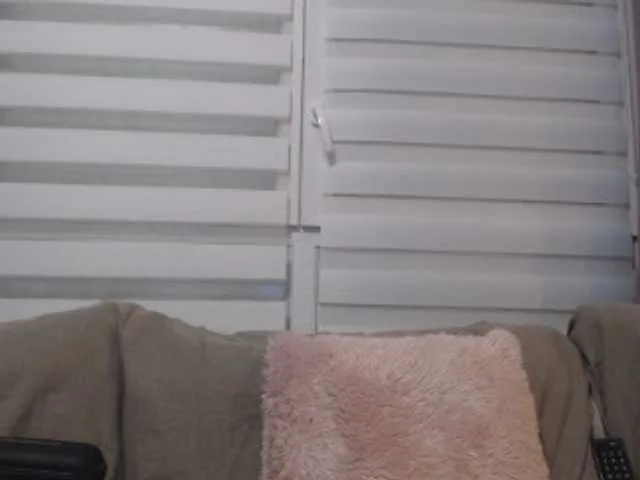 Live sex webcam photo for cleophee #287942533