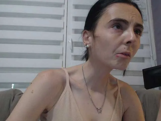 Live sex webcam photo for cleophee #287942551