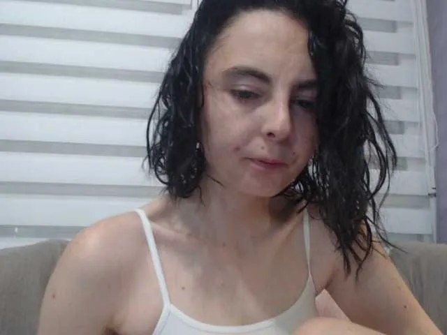 Live sex webcam photo for cleophee #287942625