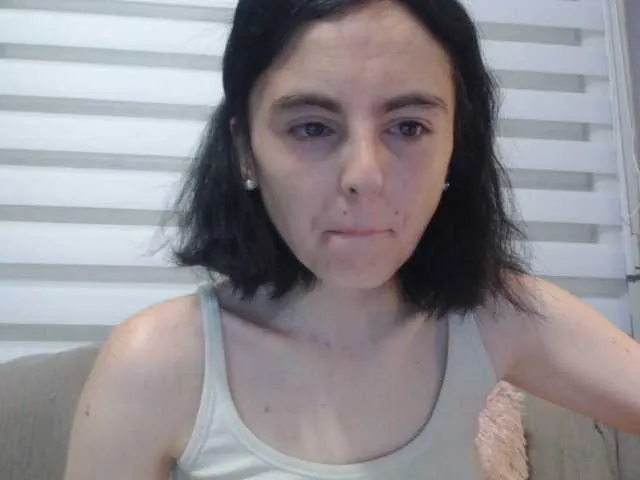 Live sex webcam photo for cleophee #287942626