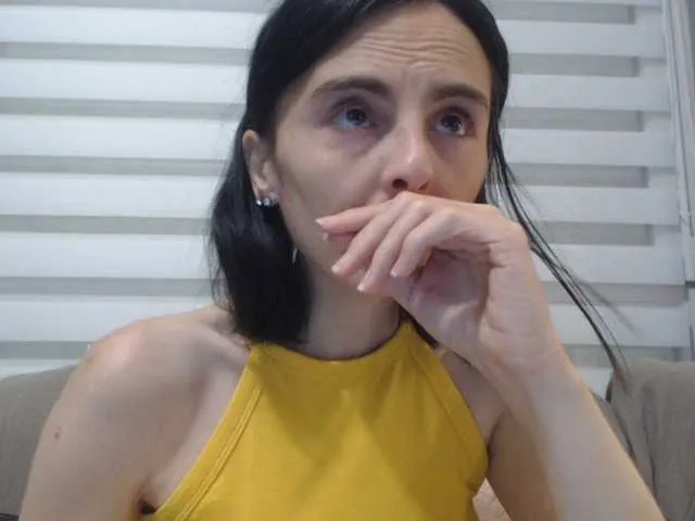 Live sex webcam photo for cleophee #287942639
