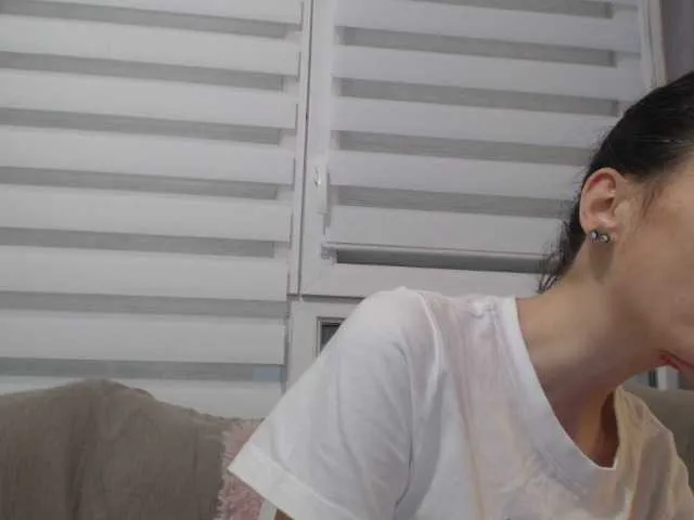 Live sex webcam photo for cleophee #287942655