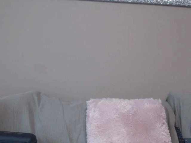 Live sex webcam photo for cleophee #287942669