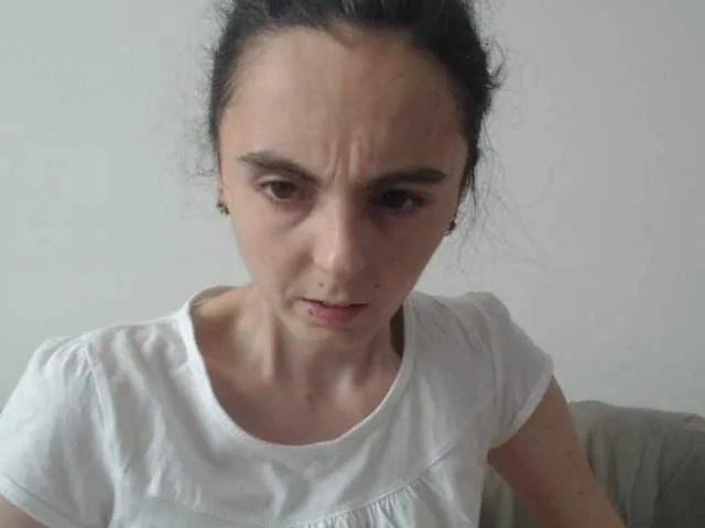 Live sex webcam photo for cleophee #287942696