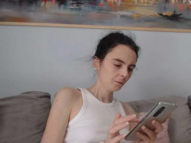 Live sex webcam photo for cleophee #287942776