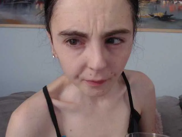 Live sex webcam photo for cleophee #287942778