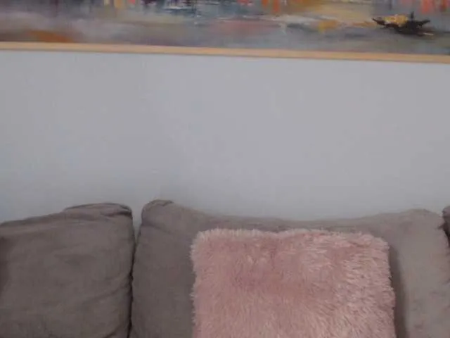Live sex webcam photo for cleophee #287942797