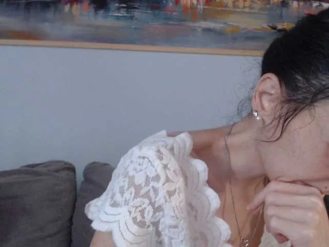 Live sex webcam photo for cleophee #287942823