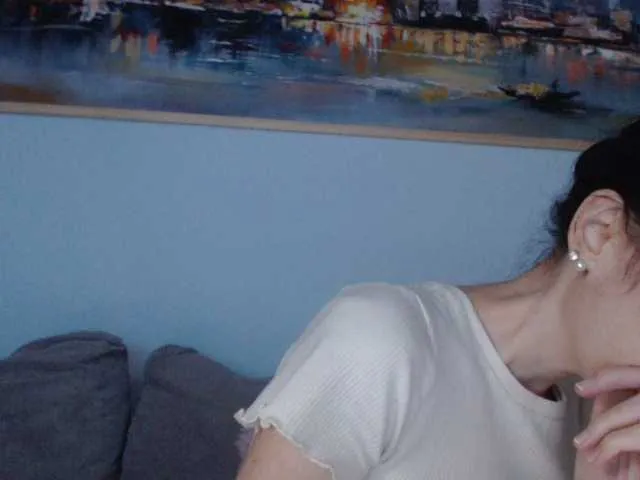 Live sex webcam photo for cleophee #287942842